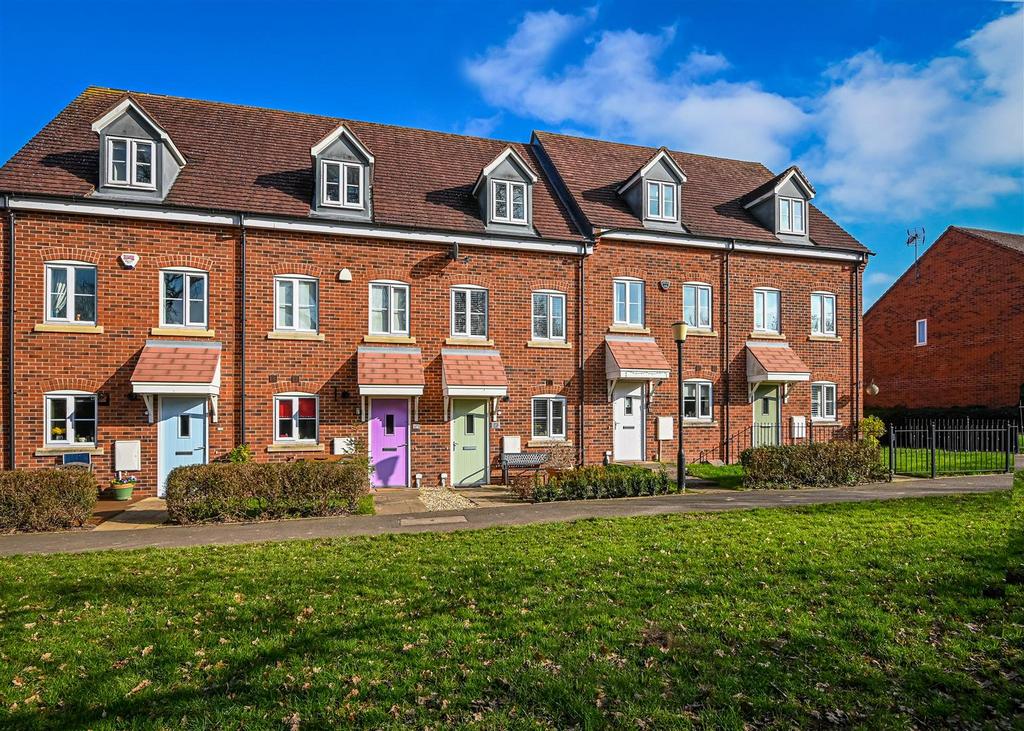 73 Rastrick Close, Bridgnorth 3 bed townhouse £269,950