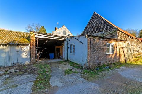 undefined, Sewell, Dunstable