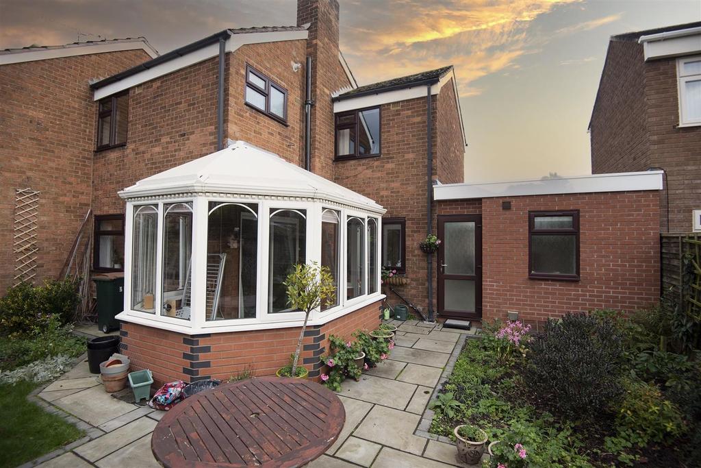Exminster Road, Coventry 3 bed semidetached house £310,000