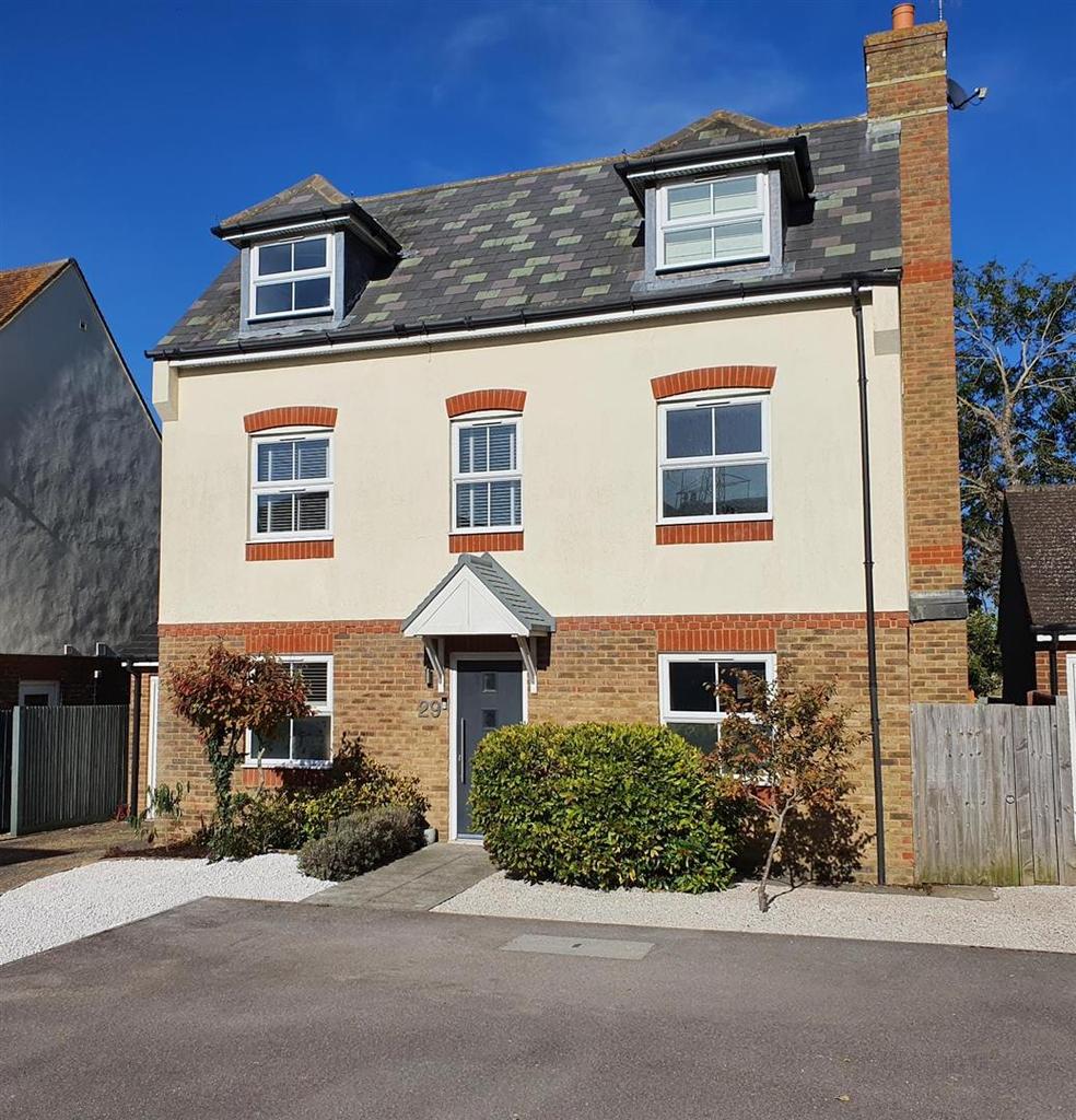 Heronden View, Eastry, Sandwich 4 bed detached house for sale £435,000