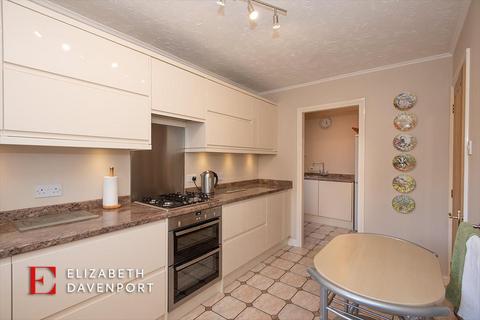 2 Bluebell Walk, Coventry, CV4 9XR
