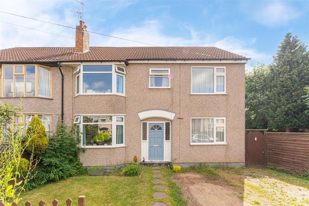 Larch Tree Avenue, Tile Hill, Coventry 4 bed semidetached house £310,000