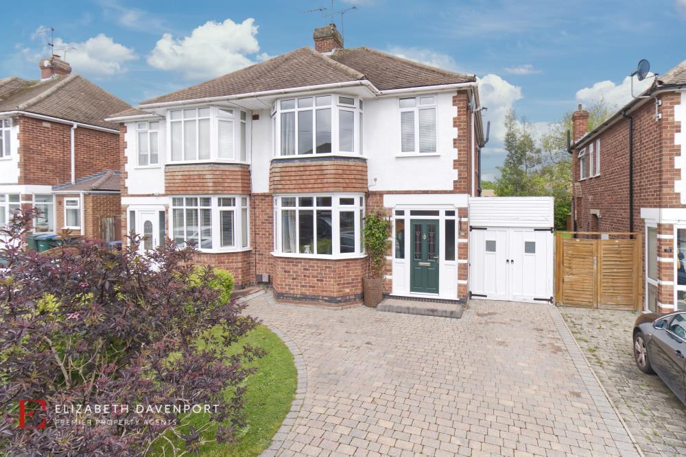 Frankton Avenue, Stivichall, Coventry 3 bed semidetached house for
