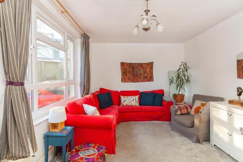 46 Alexandra Close, Bristol, BS16 4QN