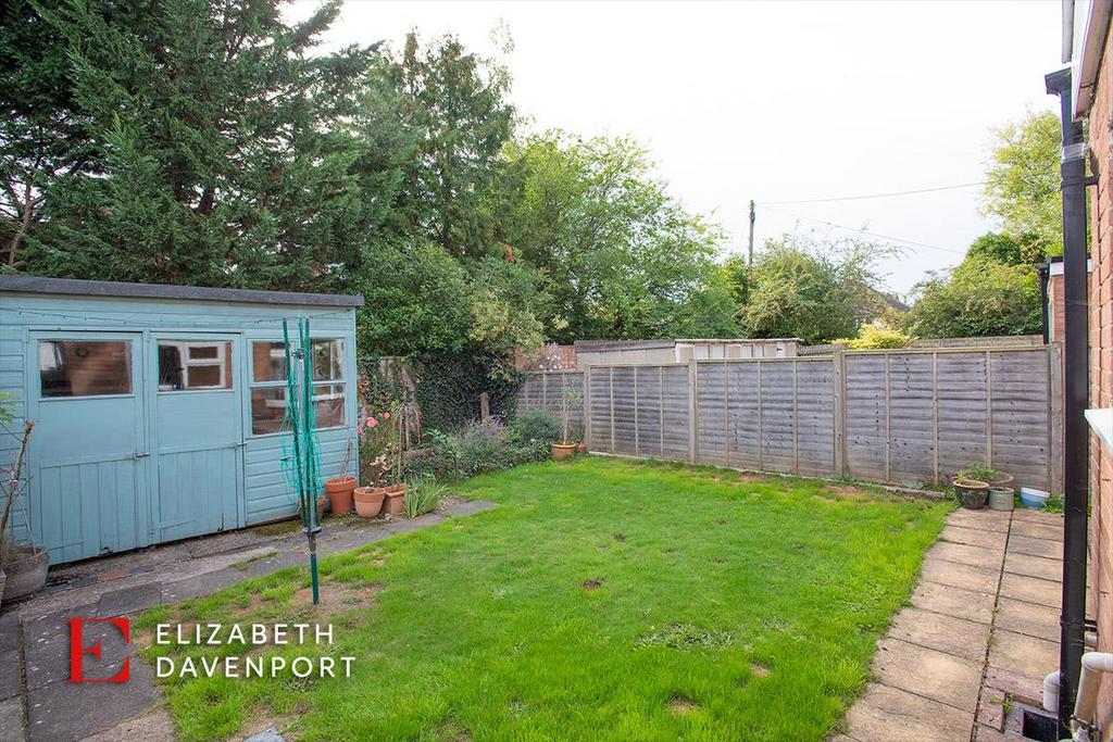 Kendall Avenue, StratfordUponAvon 3 bed semidetached house £343,000
