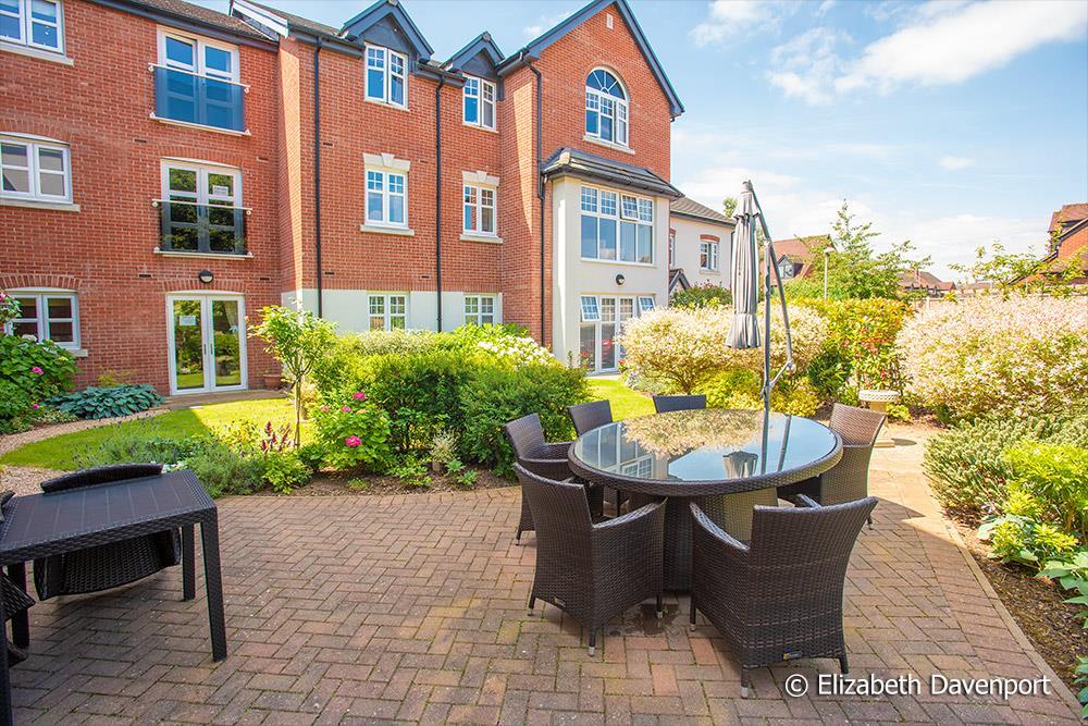 Waverley Road, Kenilworth 1 bed retirement property for sale £200,000