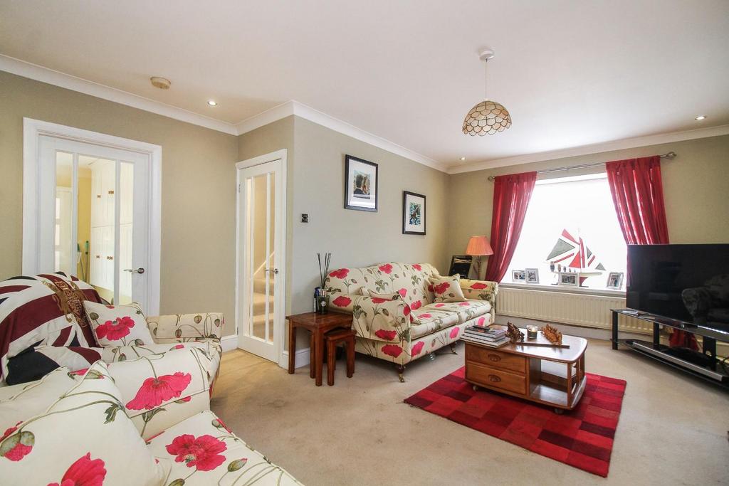 Ladywell Way, Ponteland, Newcastle... 5 bed detached house £545,000