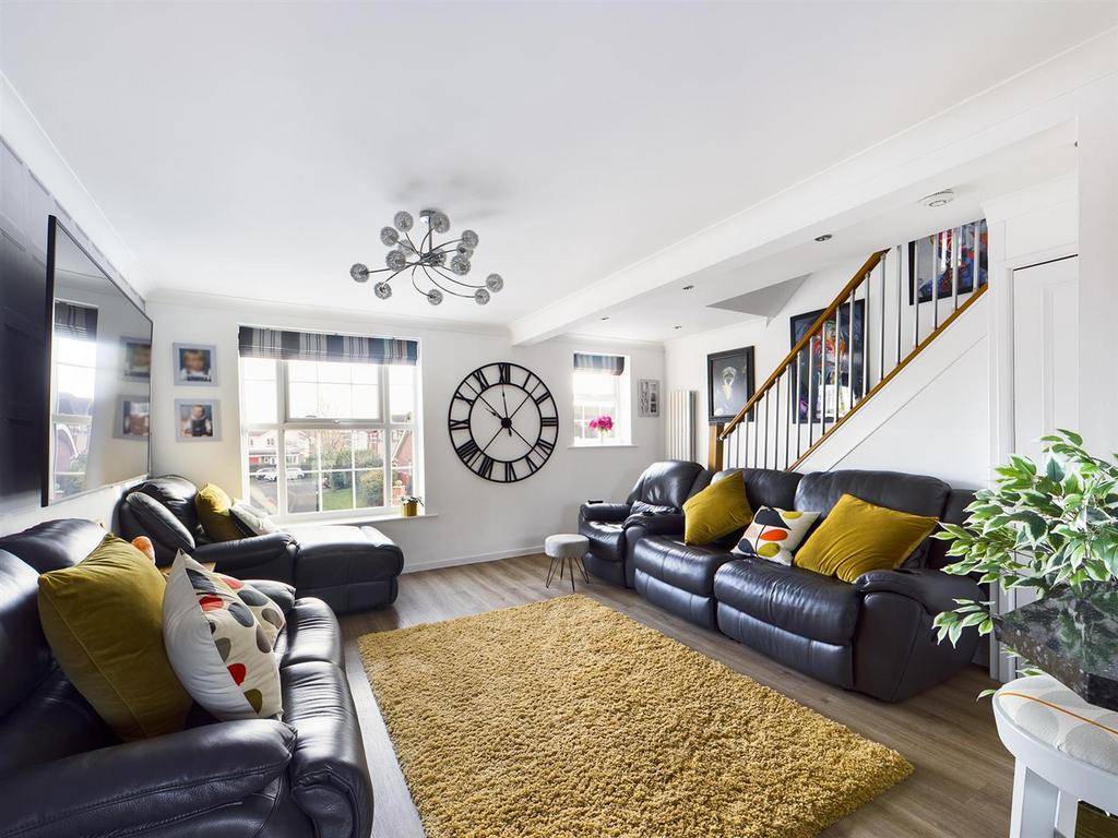 Brock Farm Court, North Shields 4 bed end of terrace house £325,000