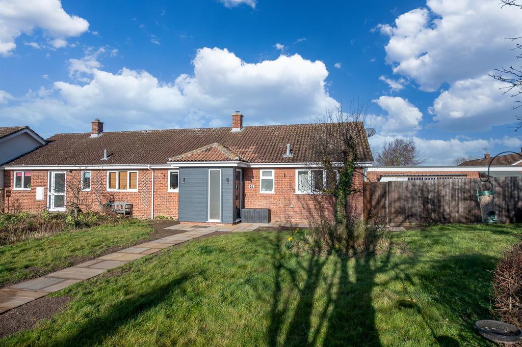 The Glebe, Lawshall, Bury St. Edmunds 2 bed bungalow for sale £275,000