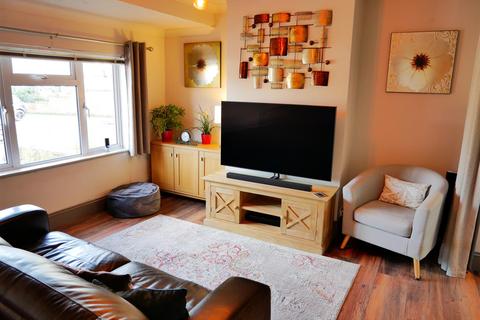 2 bedroom semi-detached bungalow for sale - Horsebrook Park, Calne