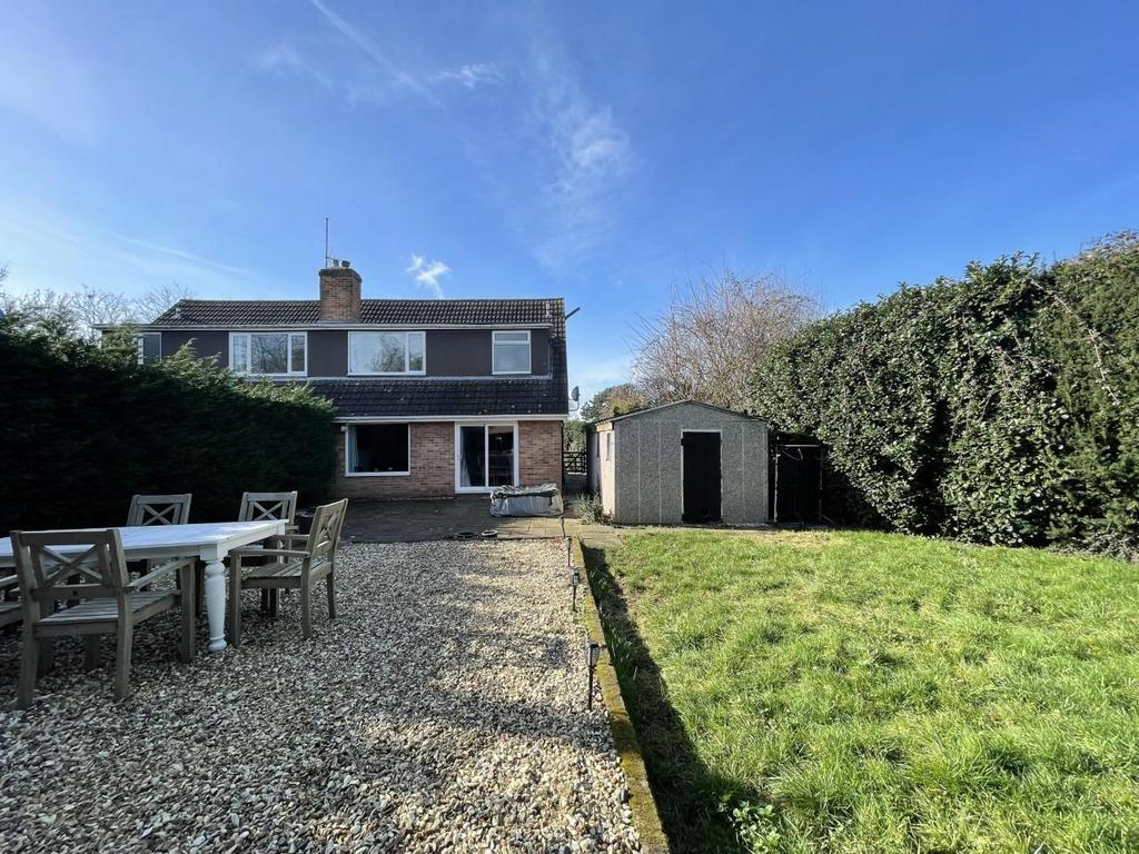 Pirton Lane, Churchdown, Gloucester 3 bed semidetached house for sale