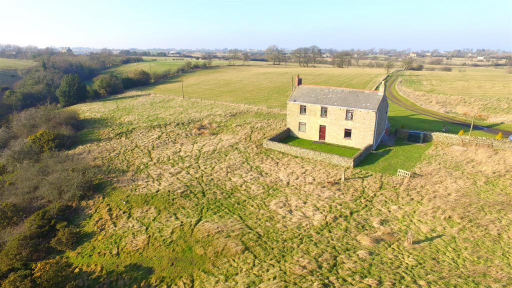 Morley, Auckland 3 bed farm house £600,000