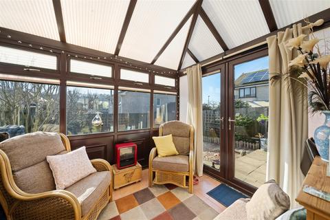 17 Barnfield, East Allington, Totnes, TQ9 7QR