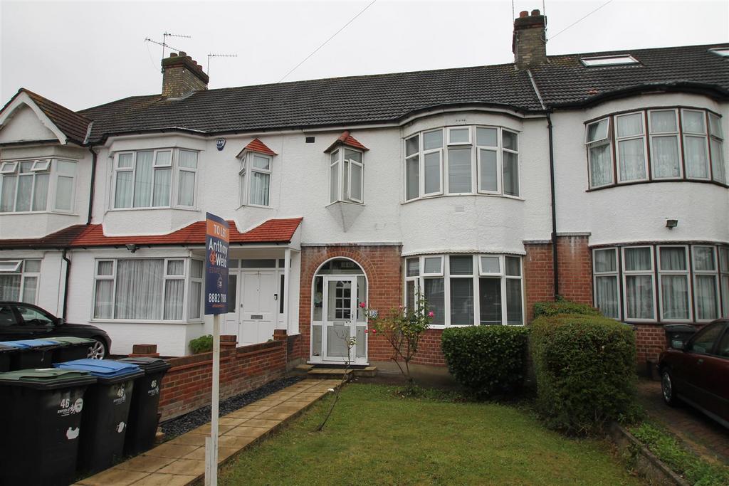 Ash Grove, Palmers Green N13 3 bed terraced house to rent £1,850 pcm
