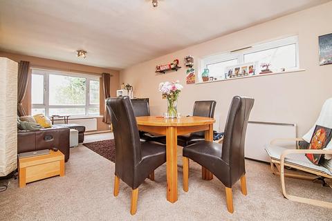 Flat 30, Oswio Court Bishopton Close, Shirley, Solihull, B90 4AH