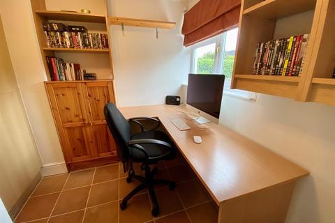26 Dursley Road, Woodfield, Dursley, GL11 6PP
