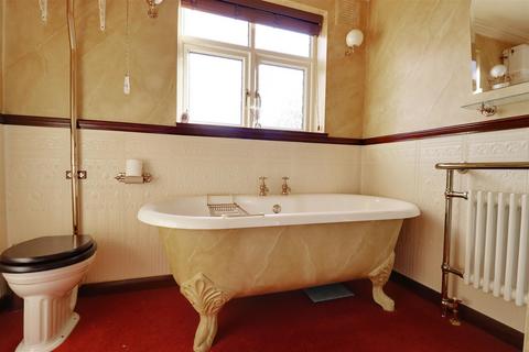 28 Beverley Road, Hessle, HU13 9BJ