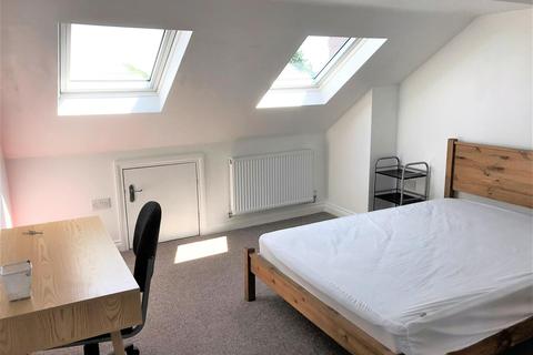 5 bedroom terraced house to rent, 145 Warwards Lane, Selly Oak, Birmingham