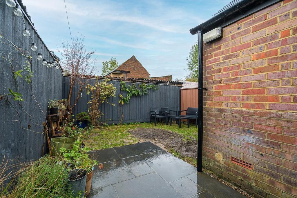Patio & Garden