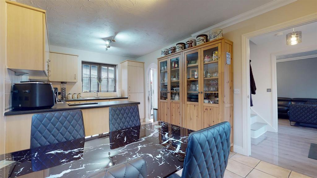 45-Queensbury-Lane-02162023 134626.jpg