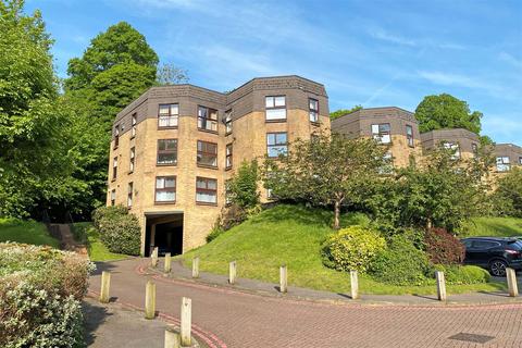 2 bedroom flat for sale - Godalming - NO ONWARD CHAIN