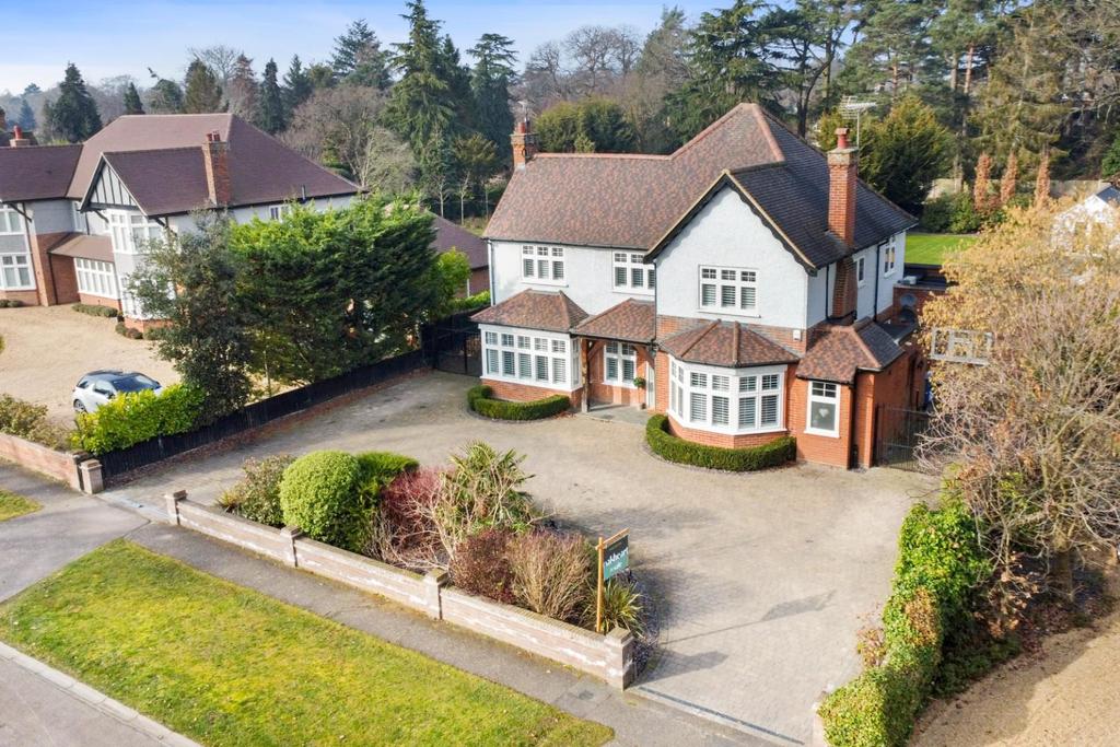 Fitzwalter Road, Lexden 5 bed detached house for sale £1,500,000