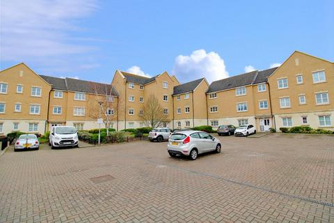 2 bedroom flat for sale, Beaconsfield Road, Bexley