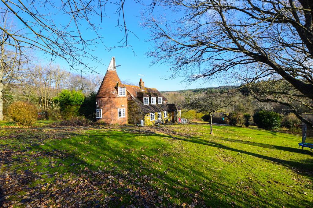 Darwell Hill, Netherfield 6 bed detached house for sale £1,175,000