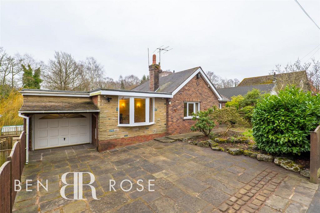 Wood Lane, Heskin, Chorley 3 bed bungalow for sale £449,995