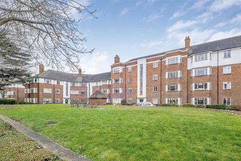 2 bedroom flat to rent, St. Leonards Court, East Sheen, SW14