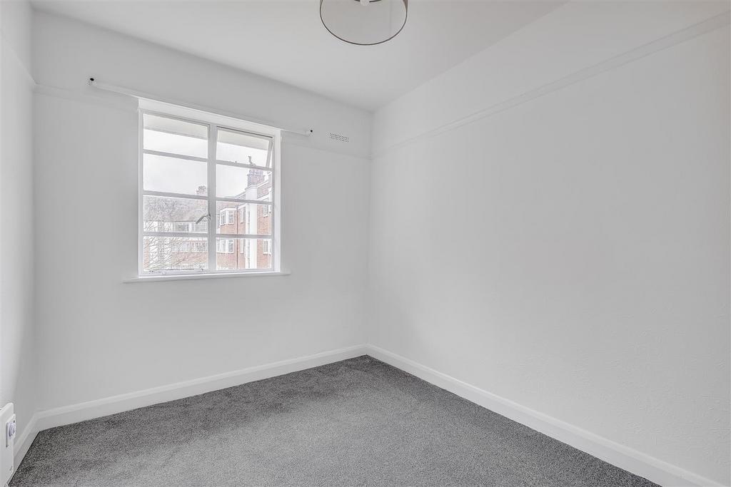 JA-69 St Leonards Court-11.jpg