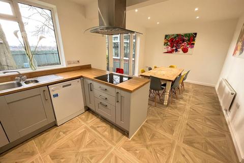 38 Caedmon Crescent, Darlington, DL3 8LF