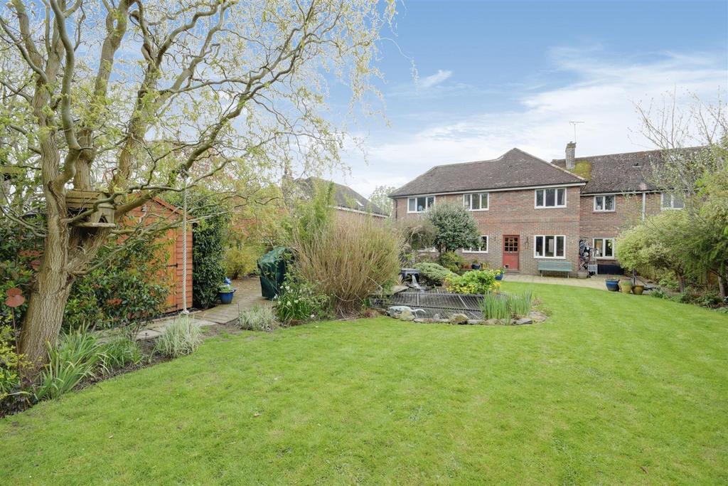Horns Road, Hawkhurst 4 bed semidetached house for sale £575,000