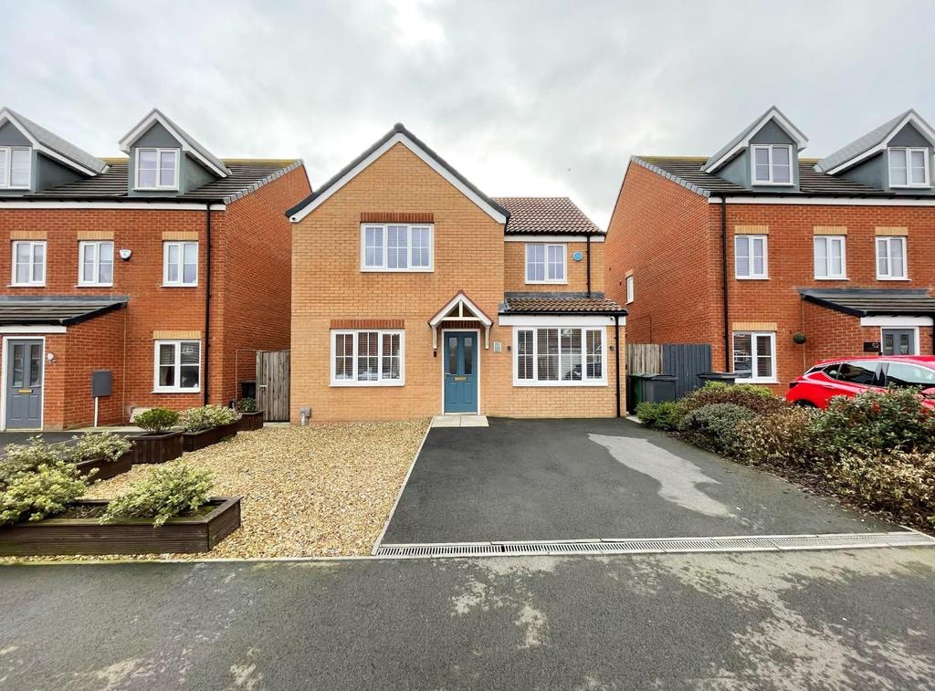 Vickers Lane, Seaton Carew, Hartlepool 4 bed detached house £245,000