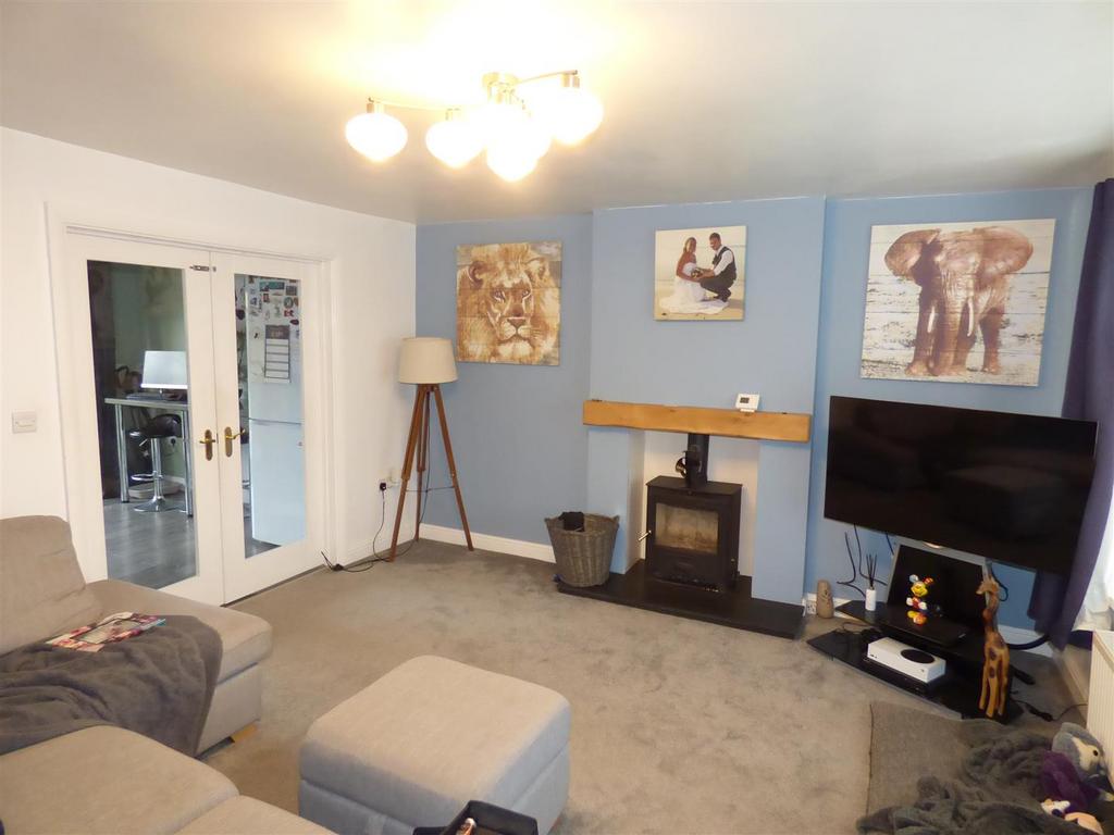 Wood Lane, Ferryhill 3 bed detached house £170,000