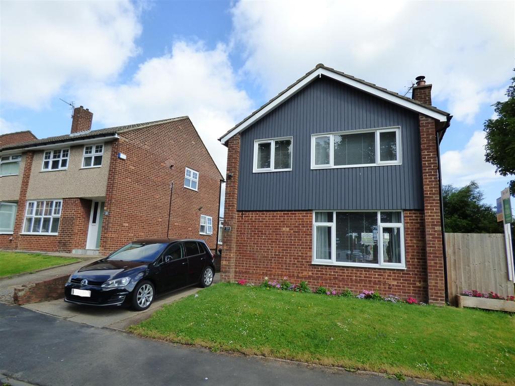 Wood Lane, Ferryhill 3 bed detached house £170,000