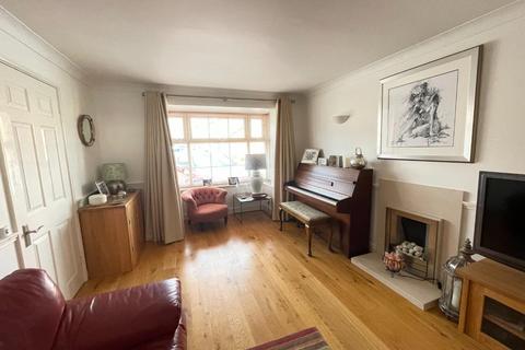 30 Aintree Road, Stratford-upon-avon, CV37 9FU