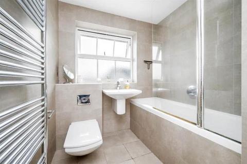 30 Aintree Road, Stratford-upon-avon, CV37 9FU