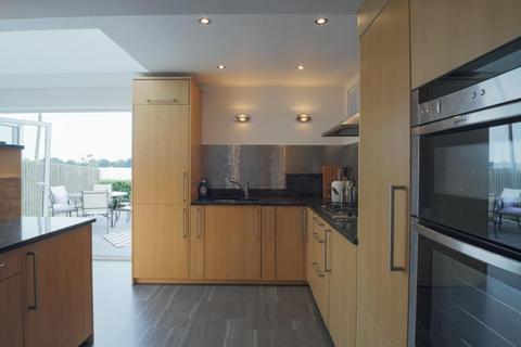 30 Aintree Road, Stratford-upon-avon, CV37 9FU