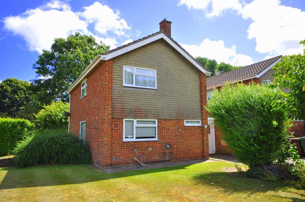 Burton Road, Rodmill, Eastbourne 3 bed detached house for sale £415,000