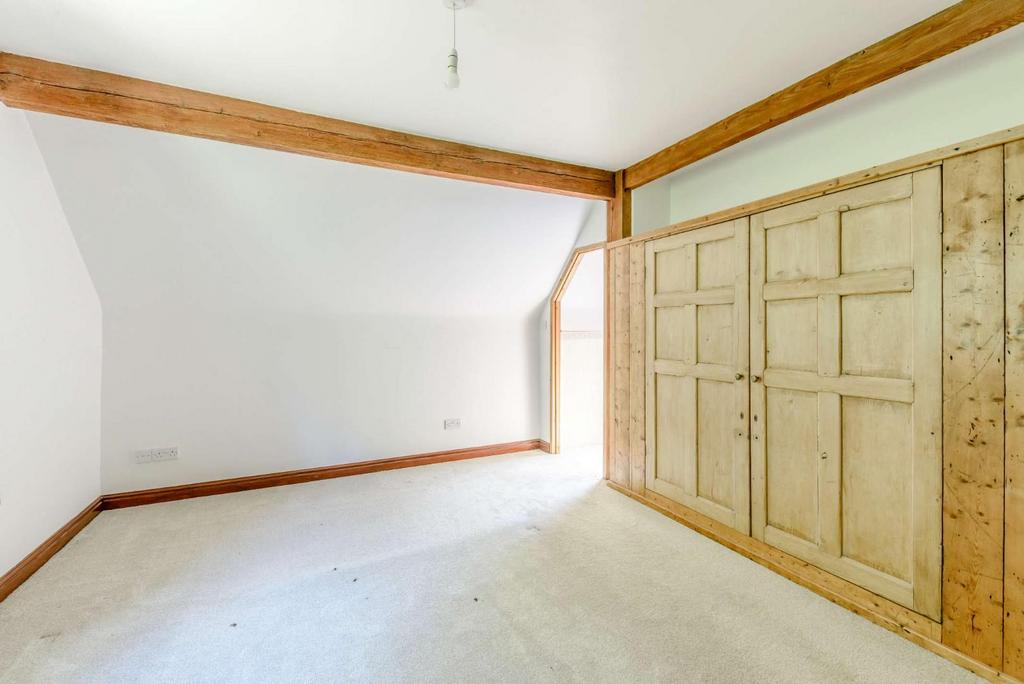 8514216-interior19-800.jpg