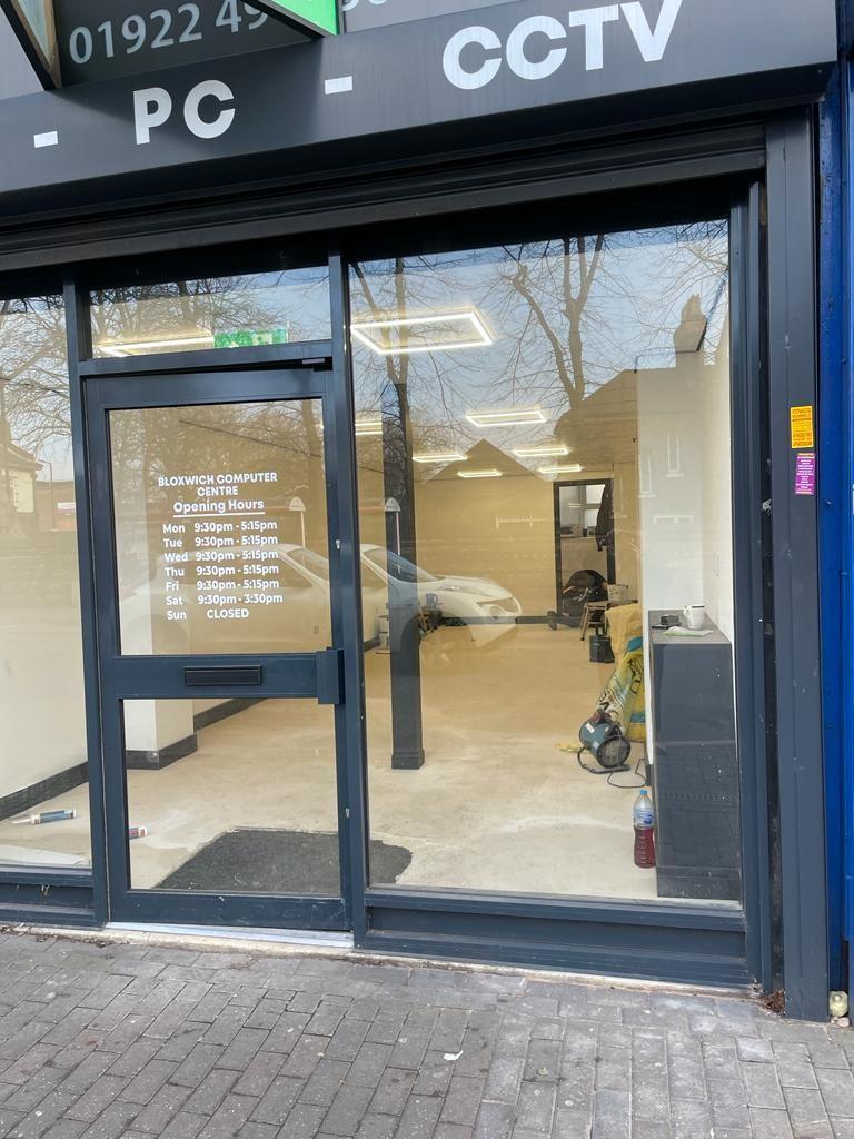 High Street, Bloxwich, Walsall Shop £1,167 pcm (£269 pw)