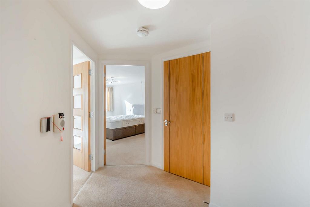 8538269-interior04-800.jpg