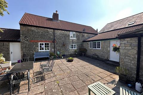 3 bedroom cottage for sale, Kilmersdon Road, Radstock