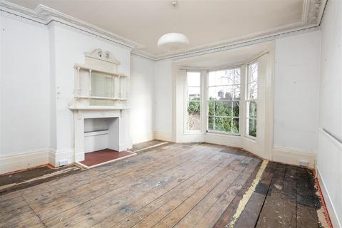 34 Kingsdown Parade, Bristol, BS6 5UF