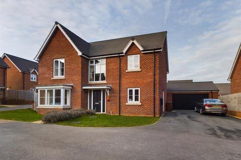 11 Field Close, Malton, YO17 7PL