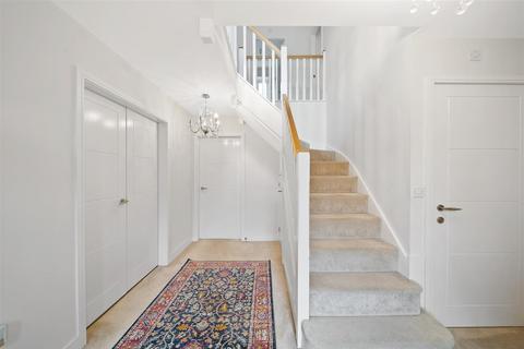 11 Field Close, Malton, YO17 7PL