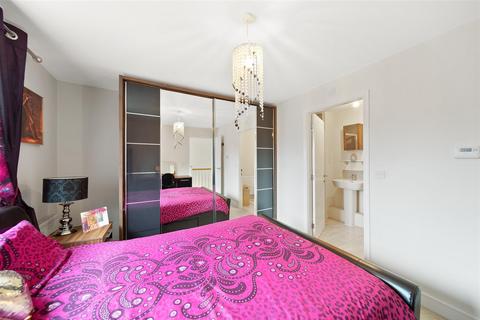 11 Field Close, Malton, YO17 7PL