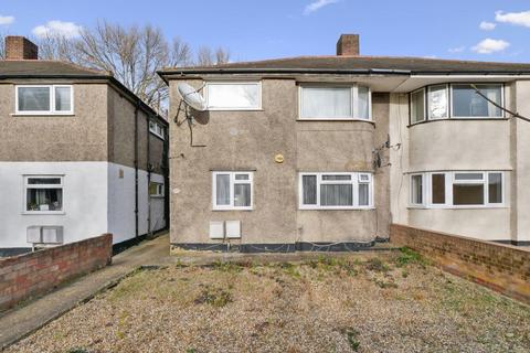 186 Meadowview Road, London, SE6 3NH