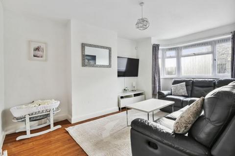 186 Meadowview Road, London, SE6 3NH